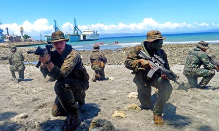 The US and the Philippines agree on the establishment of military base - ảnh 1